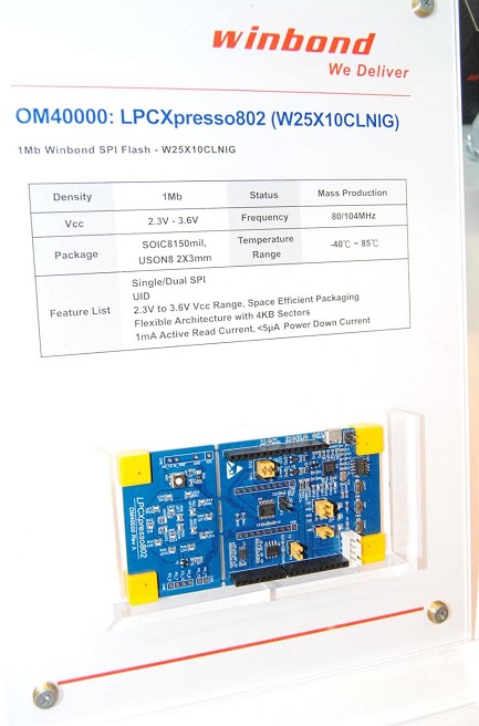 оценочная плата LPCXpresso802 от NXP для микроконтроллеров семейства LPC802, в которой используется 1-Мбит флеш-память Winbond