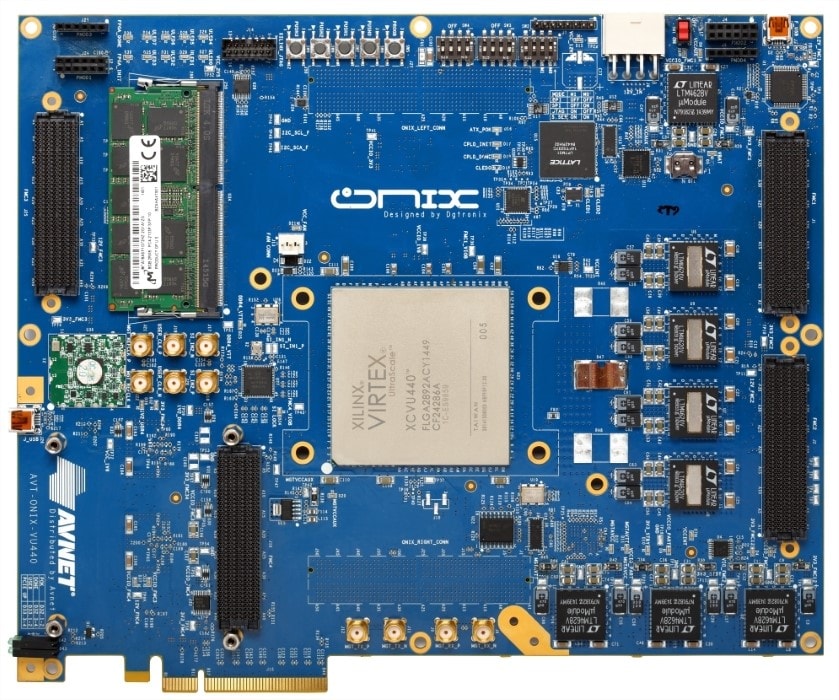 Плата для прототипирования ПЛИС AVT-ONIX-VU440 компании Dgtronix.
