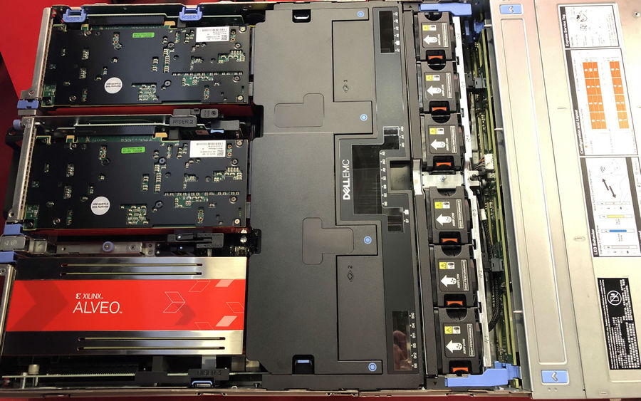 Ускоритель Xilinx Alveo U200 использует Dell EMC