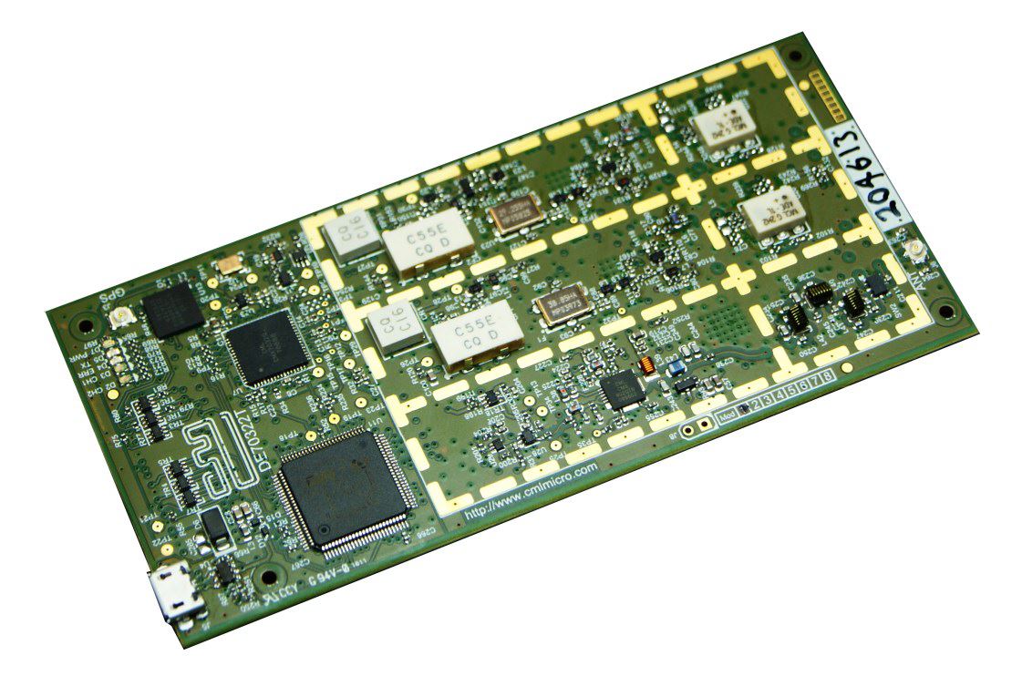Плата DE70322T построена на AIS baseband-процессоре CMX7032 и реализует его функции.